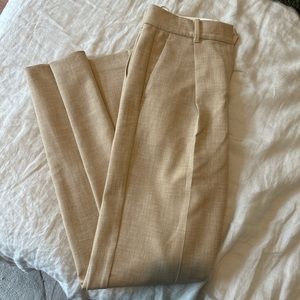 Aritzia Work Pleated Trousers - Beige, tan. size 6